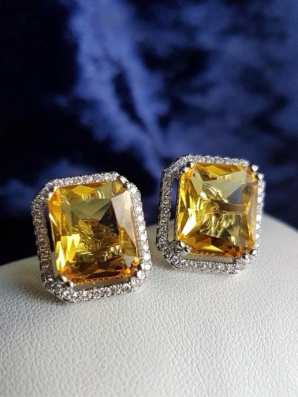 Swarovski Elements 925 Sterling Silver Emerald-cut Citrine Yellow Earrings NEW